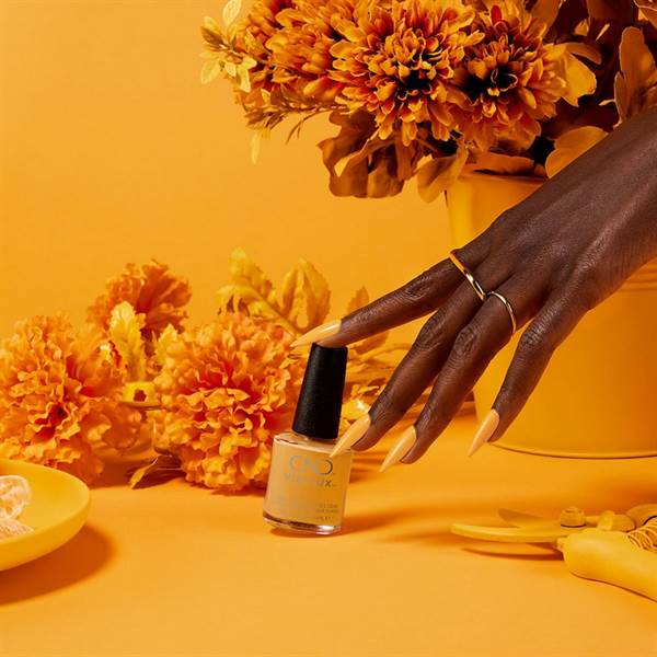SMALTO CND VINYLUX Among The Marigolds
